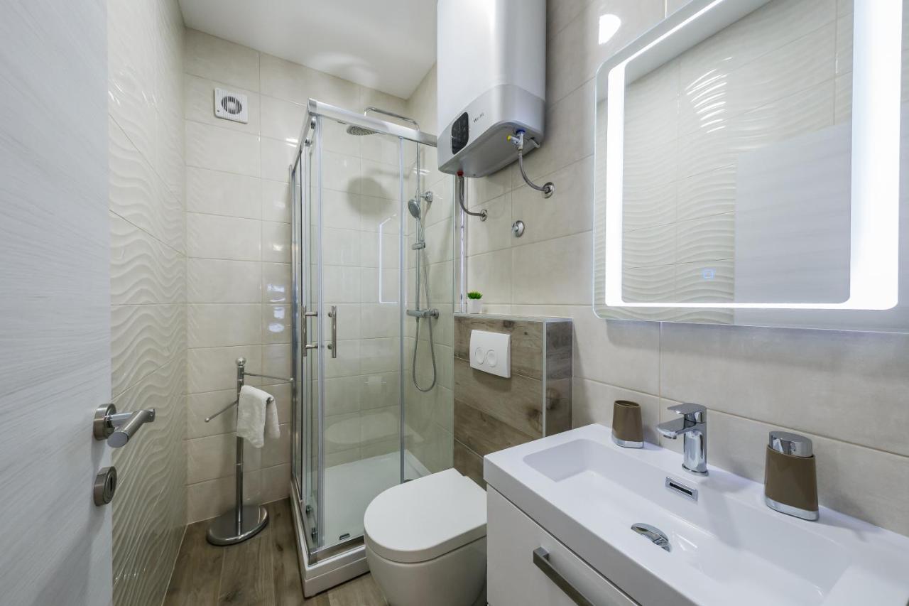 Luxury Apartment Maris Kaštela エクステリア 写真